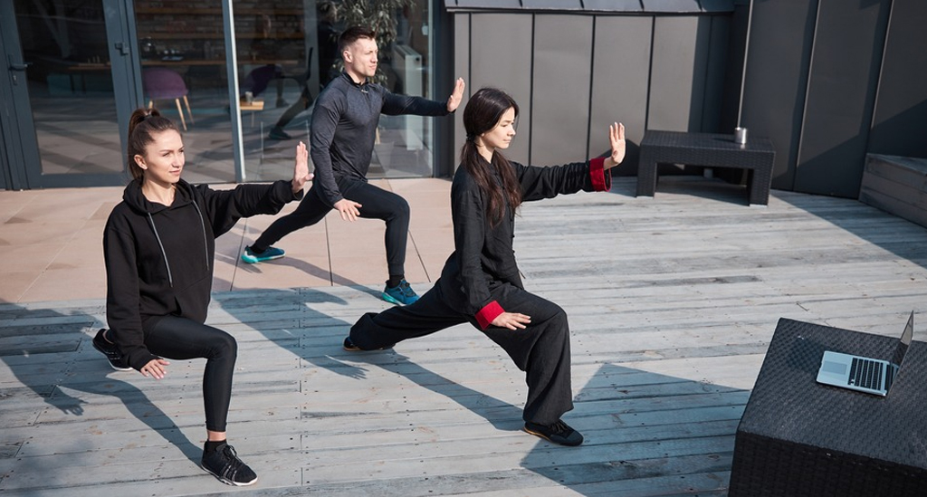 Tai Chi Lessons for Beginners: What to Expect